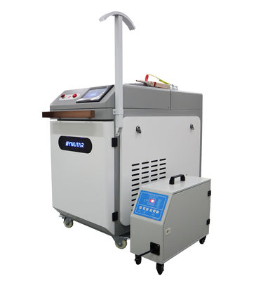 Water Cooled 1064nm M2&lt;1.2 Handheld Laser Cleaning Machine with 220V/50Hz Power Supply